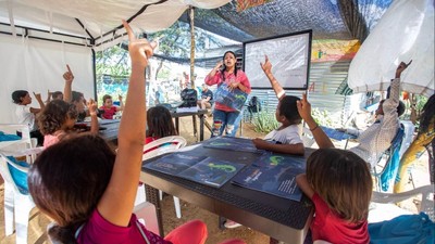 Venezuelan children in a classroom in Colombia