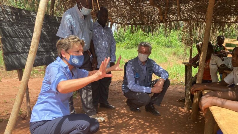 ECWdrcYasmineModale2