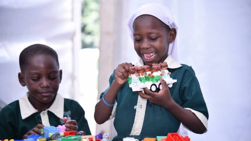 kids playing with lego